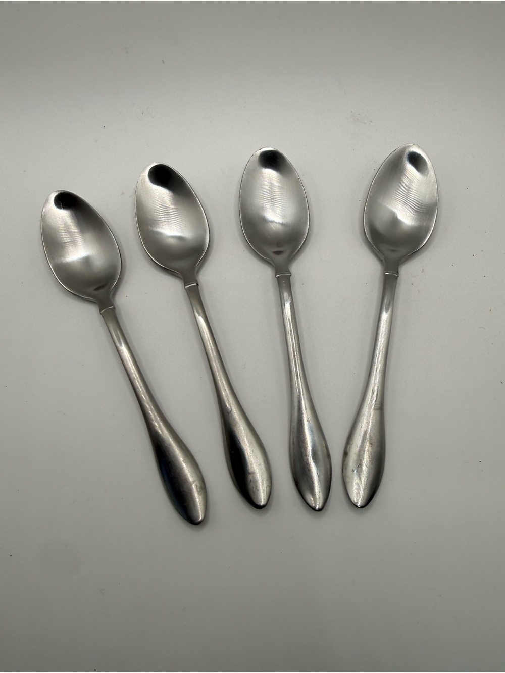 Oneida Stainless Steel Teaspoons - Silver Finish Set of 4